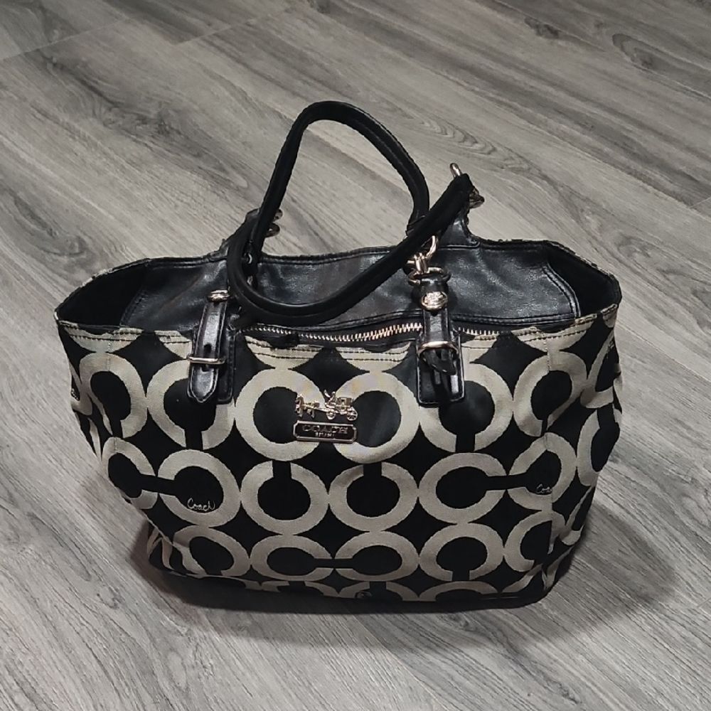 Coach Signature BLK/GRY Madison Tote